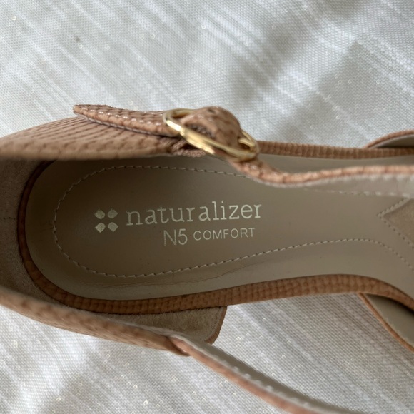 Nude heels snakeskin ankle strap size 8 1/2 Naturalizer - Picture 5 of 6